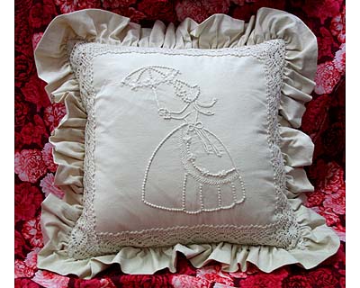 Crinoline Ladies 1 - Candlewicking Kit - "Amy" Cushion #5